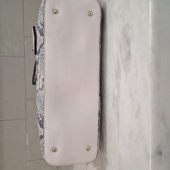 Handbag/Wallet Set - Picture 5 of 16